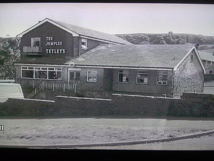 HalifaxPubsPastandPresentIJ