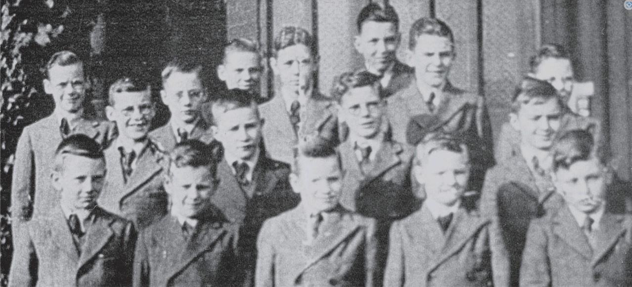 BlueCoatSchool-pupils2