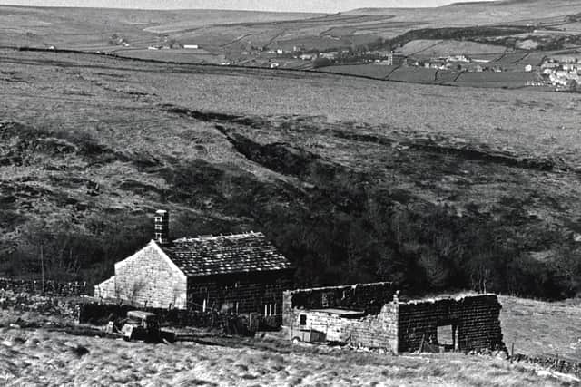 Crag-BellHouse