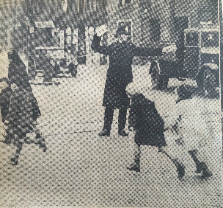 BullGreen-policeman